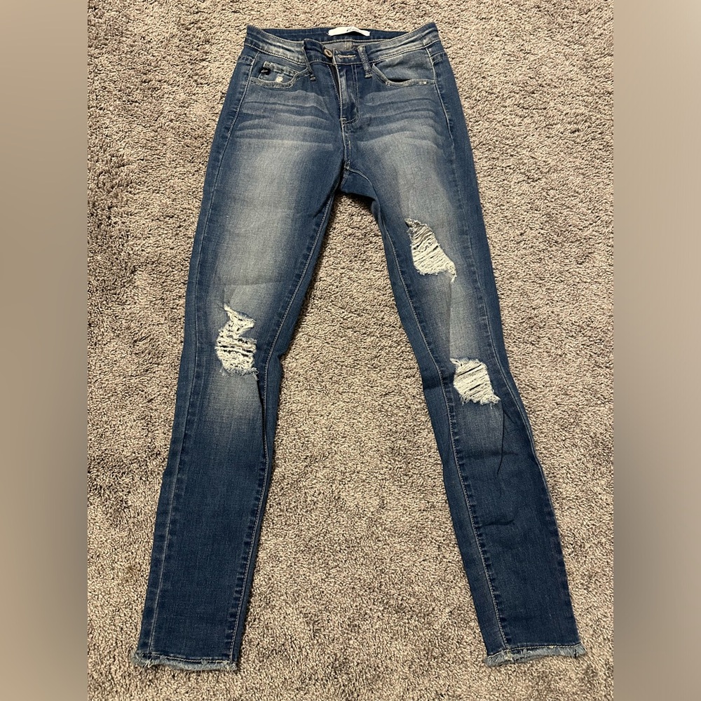 Kancan medium wash distressed denim